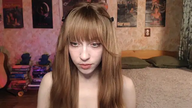 Snapshot of Friendly_Ellie chatting on 03-01-26, 12:23 Friendly Ellie online show from 03-01-26, 12:23