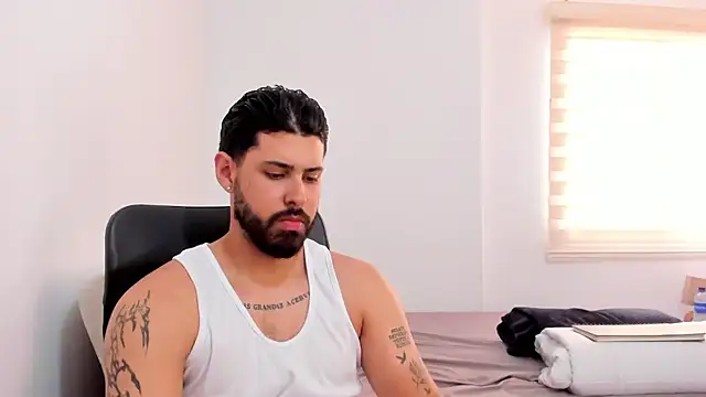 Justyn Torres online show from 09-17-25, 09:27