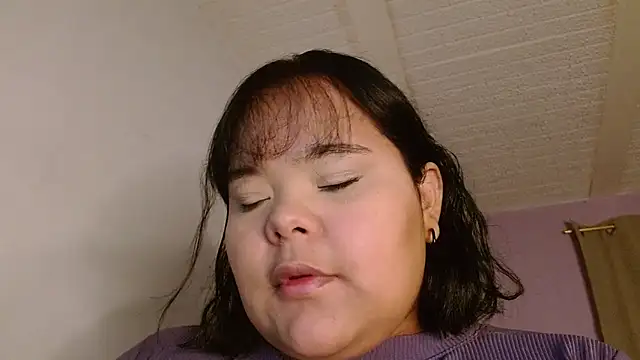 Snapshot of sexychubby___ chatting on 03-29-26, 04:51 sexychubby online show from 03-29-26, 04:51