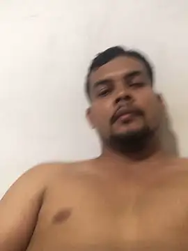 Snapshot of ElsecretodeBruno chatting on 02-28-25, 02:09 ElsecretodeBruno online show from 02-28-25, 02:09