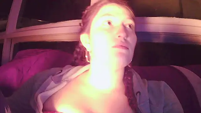 Snapshot of Angelk43 chatting on 02-27-26, 05:51 Angelk43 online show from 02-27-26, 05:51