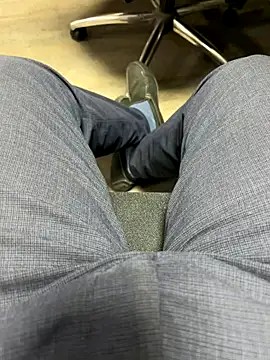 Bareilly Boy1 online show from 12-22-25, 04:42