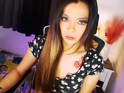 MajesticKitana online show from 06-04-26, 05:24