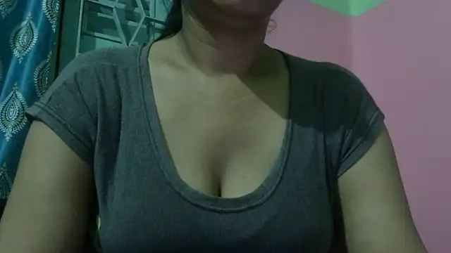 Snapshot of AVNI09- chatting on 05-12-26, 05:10 AVNI09- online show from 05-12-26, 05:10