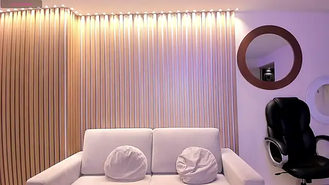 Snapshot of MarieJaneX chatting on 12-04-24, 10:46 MarieJaneX online show from 12-04-24, 10:46