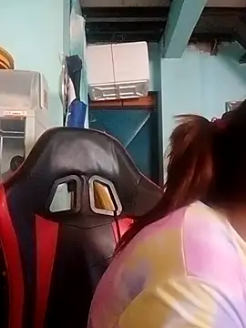 Snapshot of yummyclits4uxxx chatting on 03-14-25, 05:48 yummyclits4uxxx online show from 03-14-25, 05:48