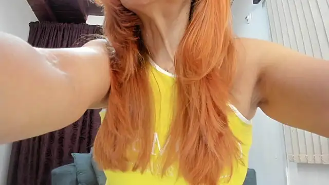 cintiagreyx online show from 09-09-25, 11:32