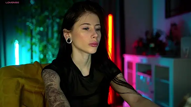 Your Nicolett online show from 02-18-25, 02:16