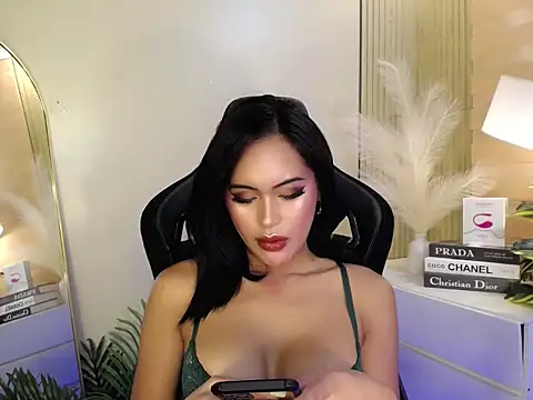 HeavenlyStar online show from 01-26-25, 08:45