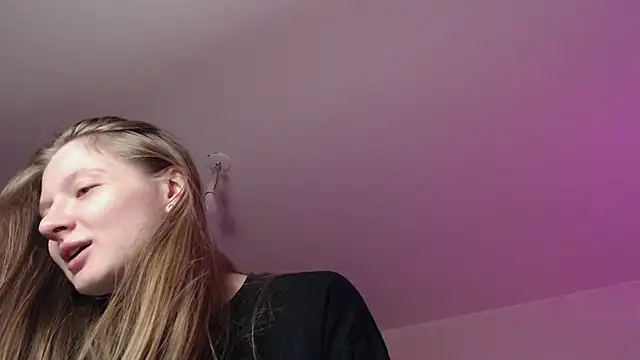 mollytuck online show from 02-22-25, 06:30