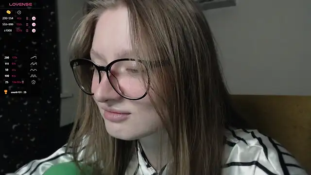 mollytuck online show from 03-14-25, 02:52