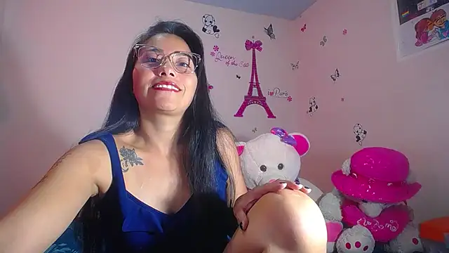 Snapshot of hanna_girl21 chatting on 11-01-25, 10:23 hanna girl21 online show from 11-01-25, 10:23