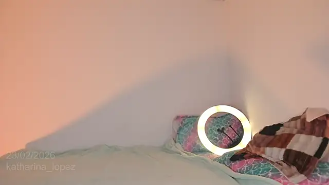 Katharina Lopez online show from 02-24-26, 12:08