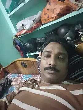 Snapshot of divakar2022 chatting on 06-08-26, 05:35 divakar2022 online show from 06-08-26, 05:35