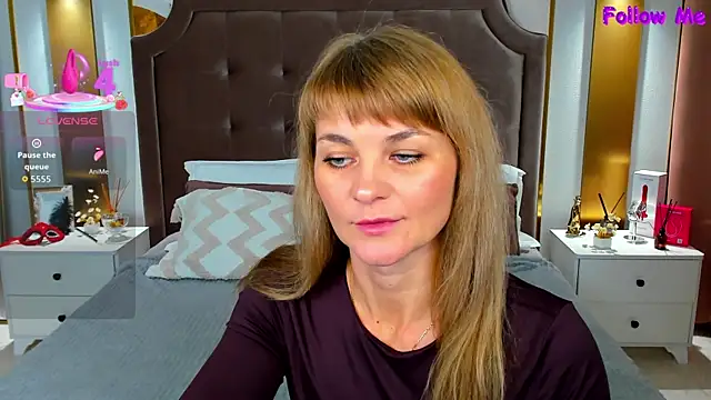 annasimonsj online show from 11-09-25, 01:04