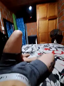 alexisperxi online show from 04-28-26, 12:21