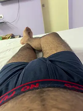 Snapshot of nicolus1996 chatting on 05-04-26, 06:26 nicolus1996 online show from 05-04-26, 06:26