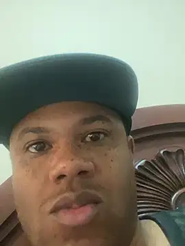 Iced cloudz online show from 01-14-26, 03:39