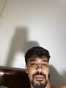Snapshot of Hermanooooooo chatting on 07-24-26, 02:31 Hermanooooooo online show from 07-24-26, 02:31