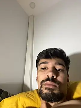 Snapshot of Hermanooooooo chatting on 07-27-26, 12:01 Hermanooooooo online show from 07-27-26, 12:01