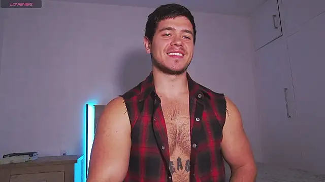 Arilas  online show from 03-12-26, 08:20