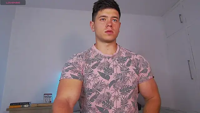 Arilas  online show from 04-23-26, 07:20