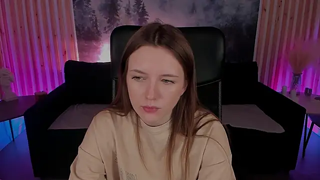 Snapshot of JennyDens chatting on 02-11-25, 01:52 JennyDens online show from 02-11-25, 01:52