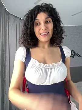 Snapshot of _CurlySue_ chatting on 02-27-25, 09:54 CurlySue online show from 02-27-25, 09:54