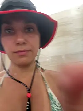  CurlySue  online show from 05-25-26, 03:23