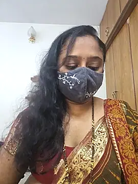 sexynayan23 online show from 11-05-25, 05:18