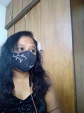sexynayan23 online show from 05-20-26, 05:13