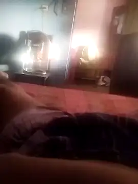 Snapshot of Emanuel45js chatting on 01-08-25, 07:45 Emanuel45js online show from 01-08-25, 07:45