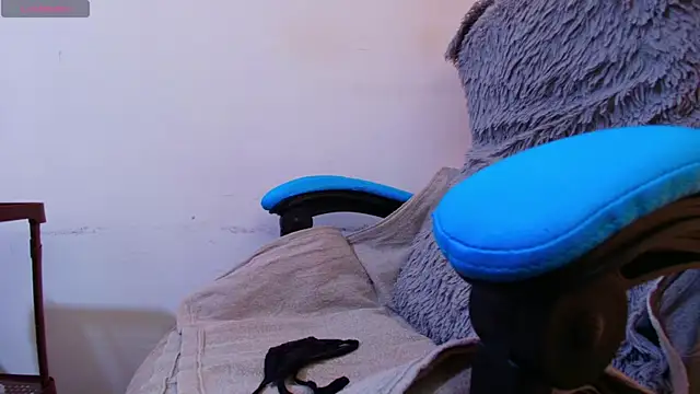 klylls squirt  online show from 06-01-26, 07:15