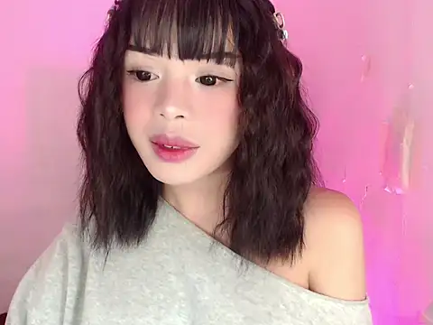 SweetCheska19 online show from 05-05-26, 01:19