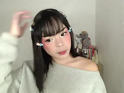 SweetCheska19 online show from 05-08-26, 11:04