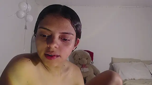 ValienteGirl  online show from 02-22-26, 04:02