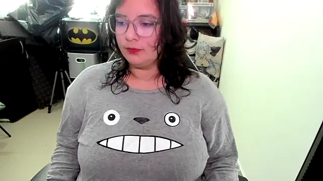 aika-dreams online show from 12-16-25, 01:49