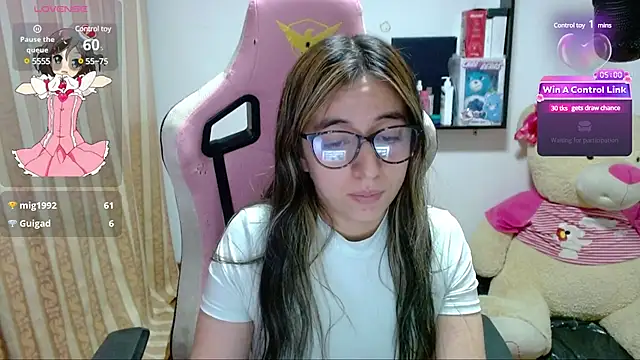 Maggie Fox3 online show from 12-18-24, 12:21