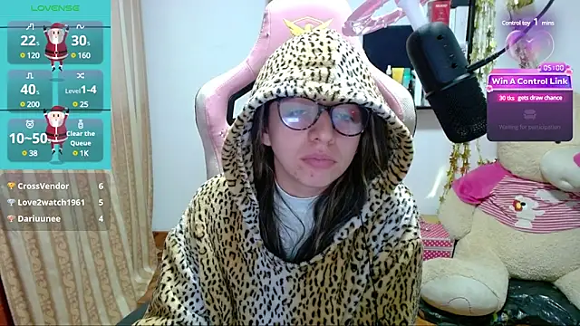 Maggie Fox3 online show from 01-01-25, 04:29