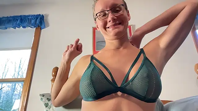 LeahWilde online show from 04-02-26, 04:26