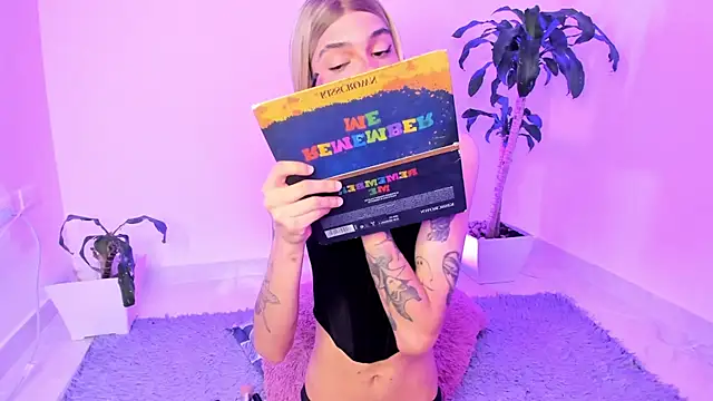 Snapshot of Varya_Ferreira chatting on 04-07-26, 07:42 Varya Ferreira online show from 04-07-26, 07:42