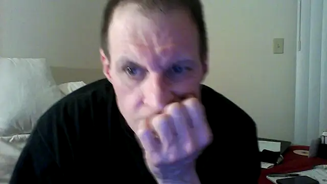 Snapshot of Jbblair01 chatting on 05-09-26, 08:30 Jbblair01 online show from 05-09-26, 08:30
