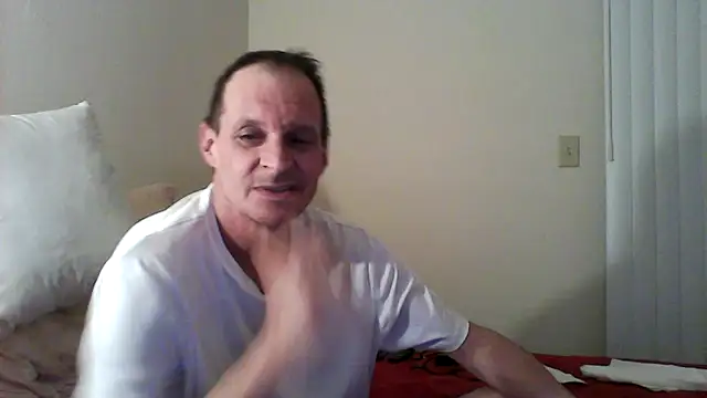 Snapshot of Jbblair01 chatting on 06-07-26, 05:00 Jbblair01 online show from 06-07-26, 05:00