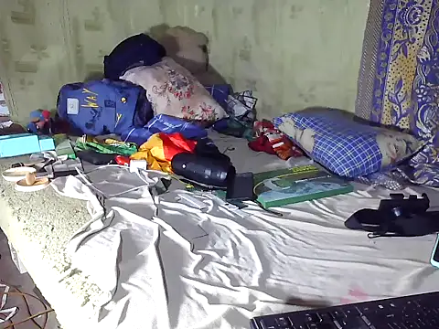 Alora-shine online show from 02-15-26, 06:59