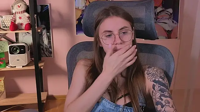  AnnaStark  online show from 11-26-25, 08:21