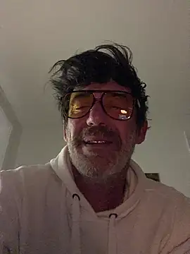 maxximere online show from 02-25-26, 12:42