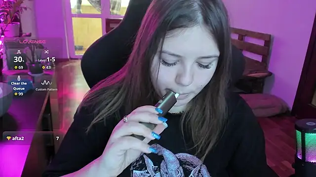 Snapshot of XNirvanaX chatting on 03-02-26, 05:08 XNirvanaX online show from 03-02-26, 05:08