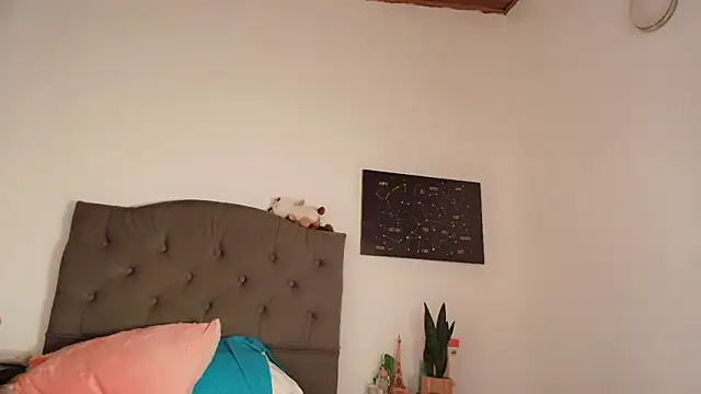 Irina Grant online show from 12-03-24, 09:33