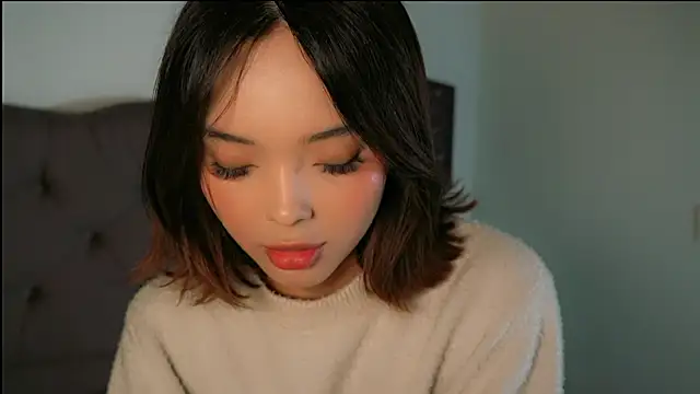 Irina Grant online show from 01-06-25, 12:37