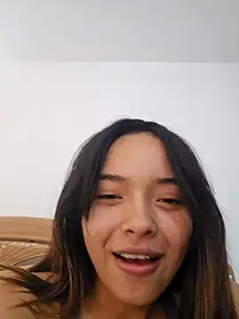 Irina Grant online show from 09-30-25, 01:43